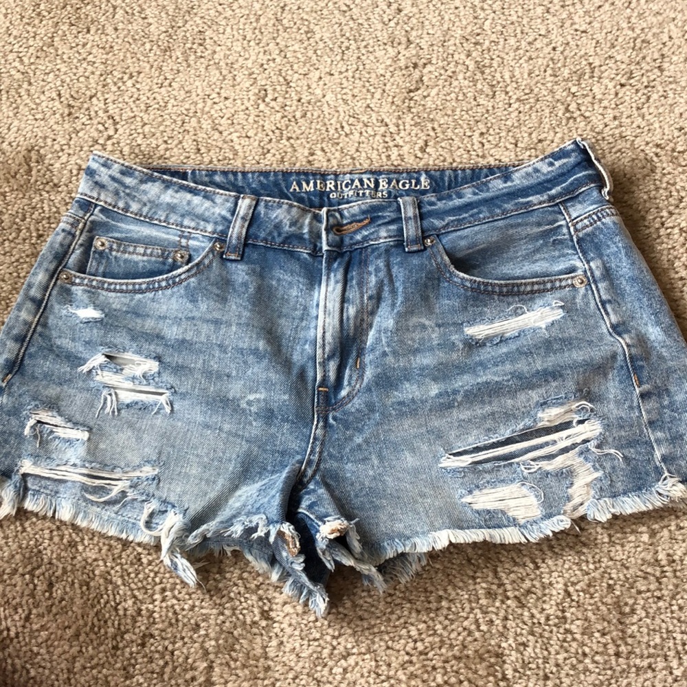 American eagle shorts ripped never worn